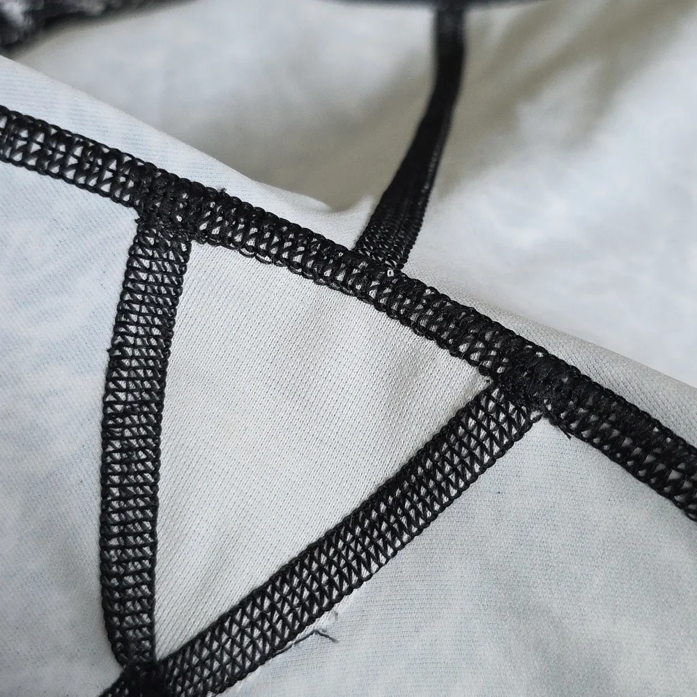 Lululemon Deep Breath Crop (21